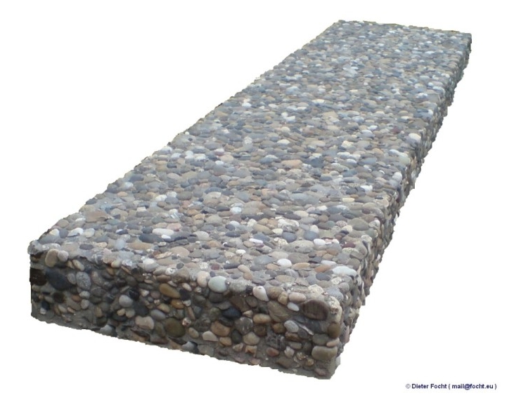 Stufen freitragend Waschbeton R1 Rheinkiesel / Oberrheinkiesel 8-16mm