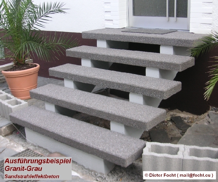 Ausf&uuml;hrungsbeispiel Treppe mit Granit SE-Beton Stufen freitragend